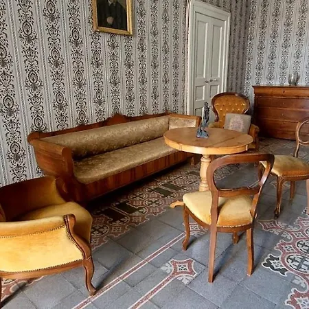 Palazzo Fico Appartamento Rossano